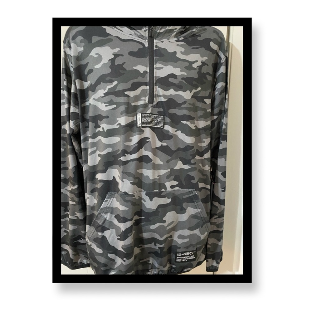 NWT-Men’s Camouflage Pullover Hoodie Jacket